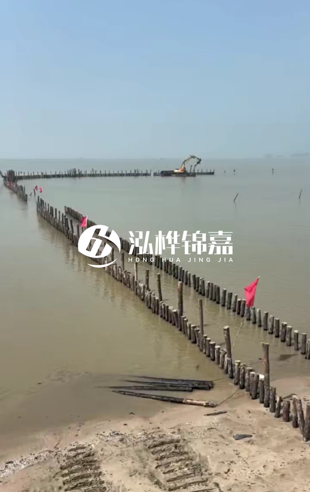 菏澤河道清淤專業(yè)施工-打完松木樁后清理淤泥是否會影響穩(wěn)定性？