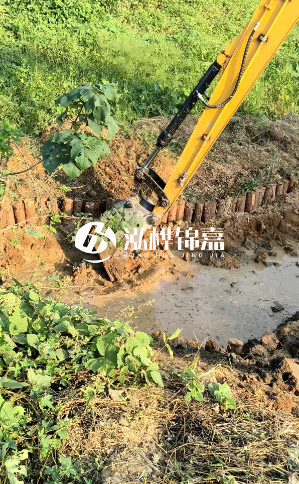 德州河道清淤專業(yè)施工-打完松木樁后為何需要立即清理淤泥？