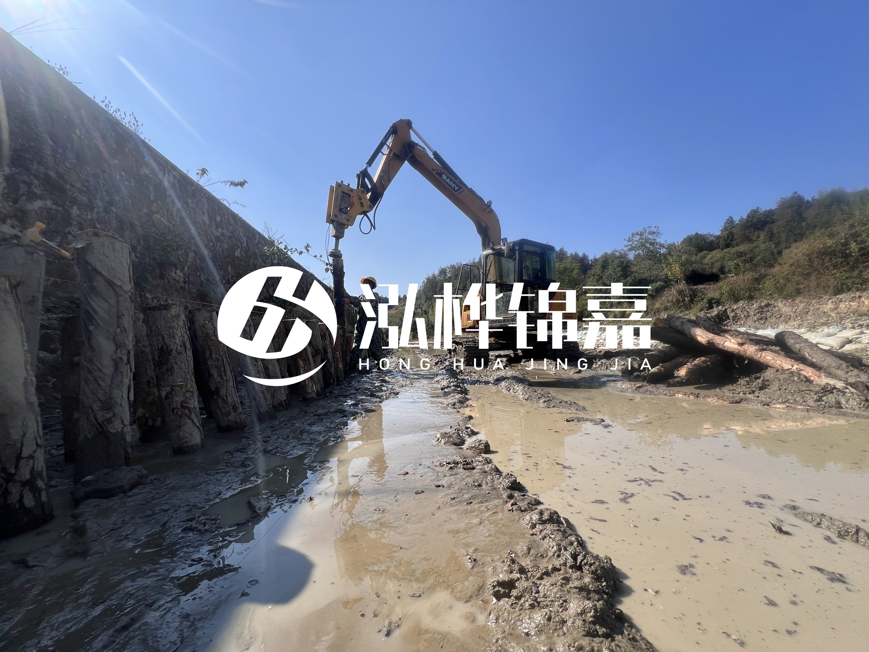 河里打樁起什么作用-河道里打木樁好還是水泥樁好？