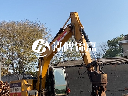 河道松木樁專業(yè)施工隊泓樺錦嘉-河道打木樁拉線的作用是什么？