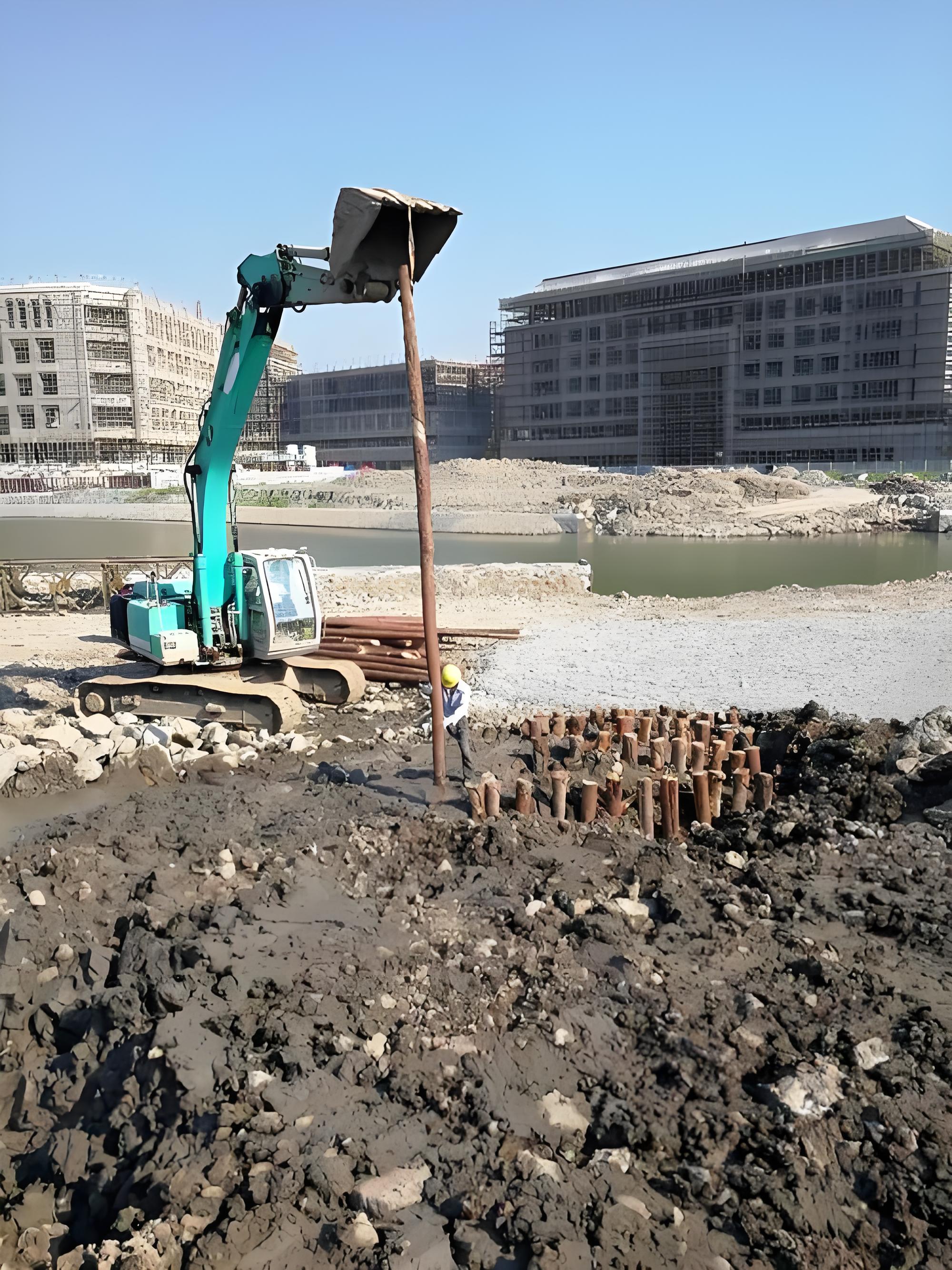 農村建房打松木樁合適嗎？和打水泥樁比哪個好？